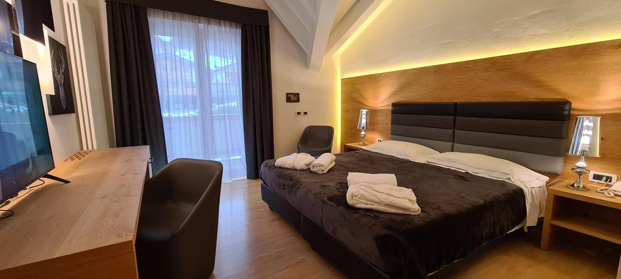 Dolce Avita Hotel Spa & Resort Andalo Exteriör bild