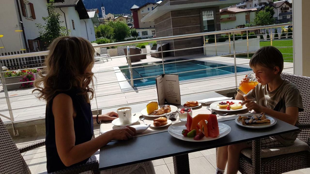 Dolce Avita Hotel Spa & Resort Andalo Exteriör bild